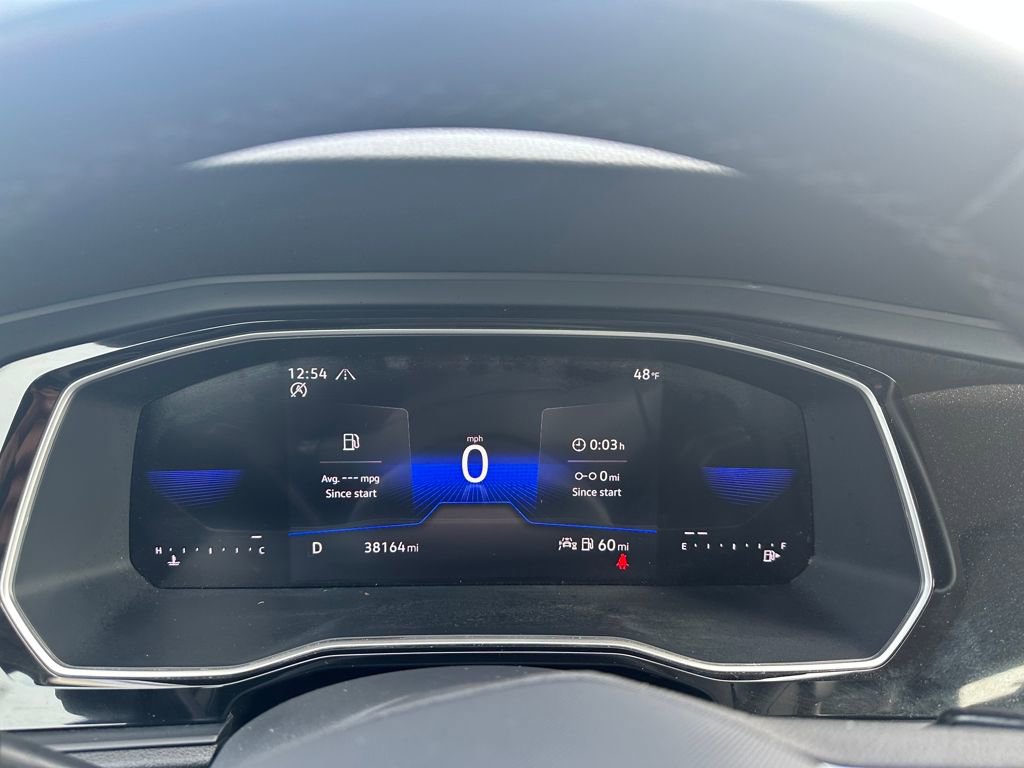 Used 2024 Volkswagen Jetta SE image 23