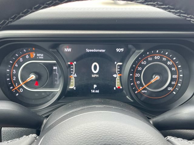 Used 2025 Jeep Gladiator Sport AWD/4WD image 26