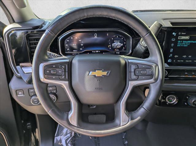 Used 2024 Chevrolet Silverado 1500 LT w/ Z71 Off-Road Package AWD/4WD image 11