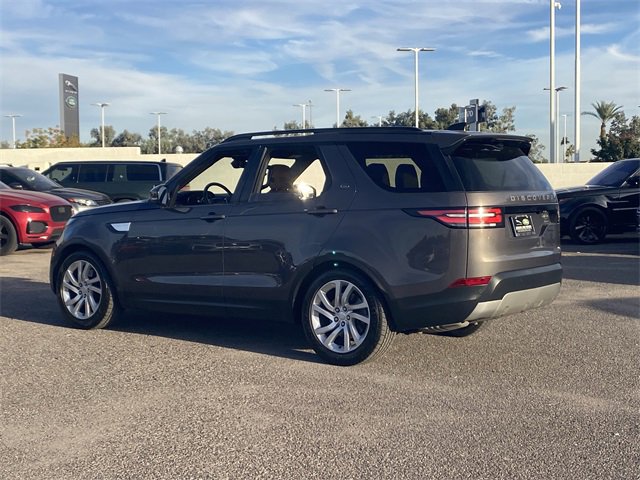 Used 2017 Land Rover Discovery HSE image 30