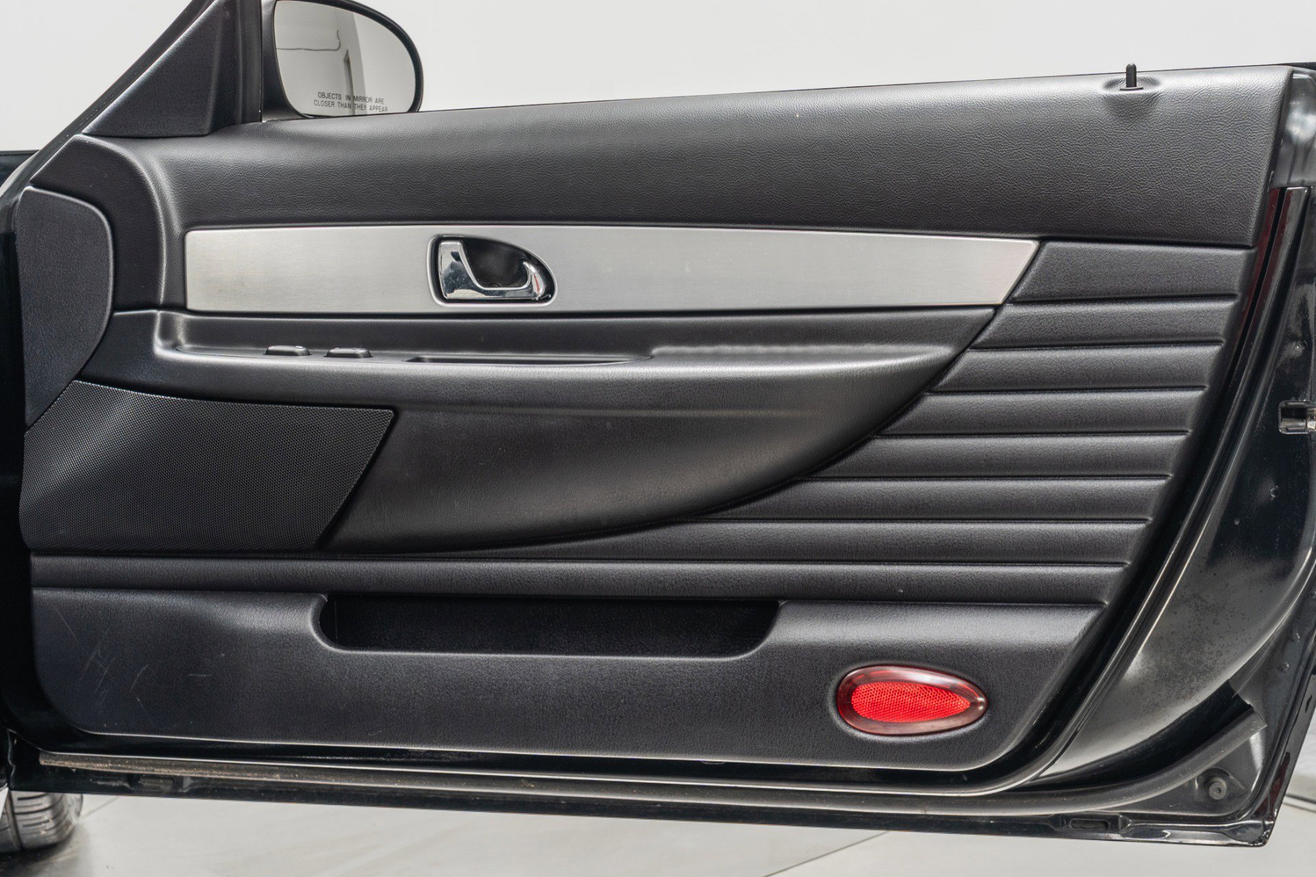 Used 2003 Ford Thunderbird image 44