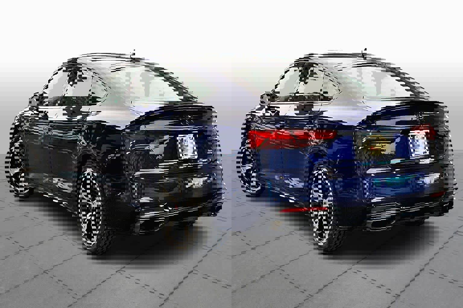 Used 2023 Audi A5 2.0T Premium Plus w/ Premium Plus image 12