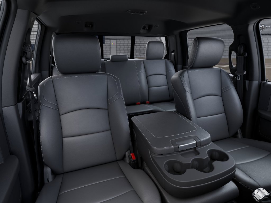 New 2026 RAM 3500 Tradesman AWD/4WD image 17