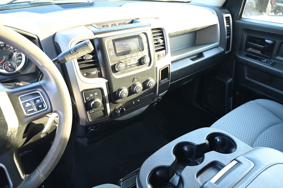 Used 2018 RAM 2500 Tradesman w/ Chrome Appearance Group image 29