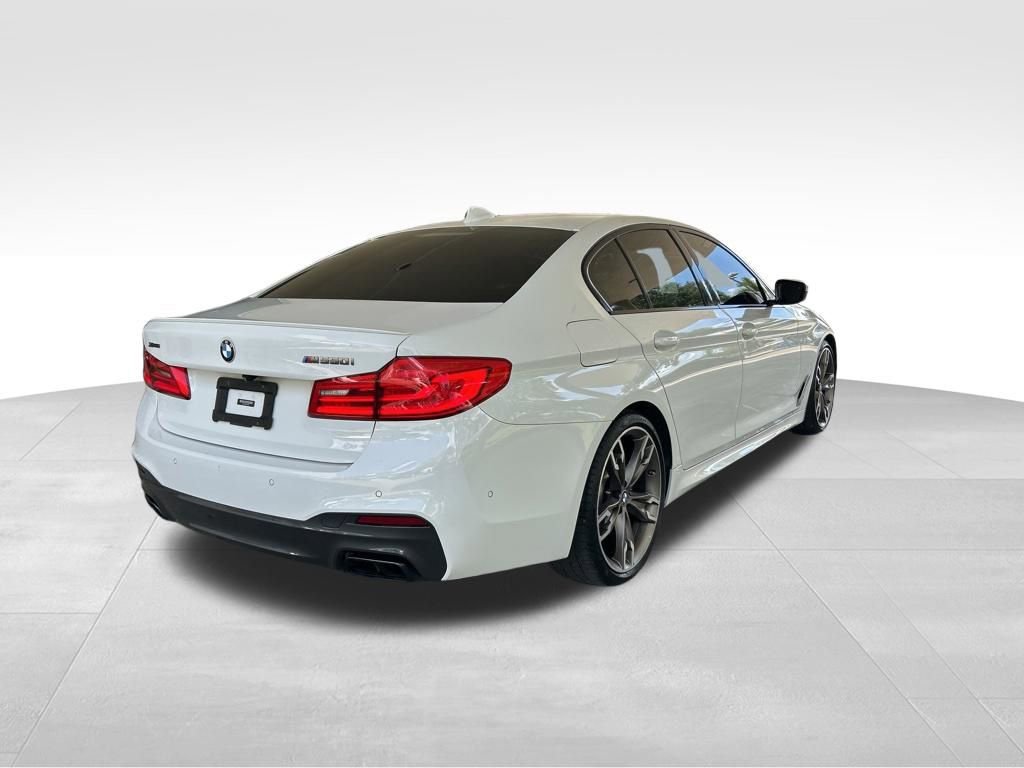 Used 2019 BMW M550i xDrive w/ Dynamic Handling Package AWD/4WD image 3