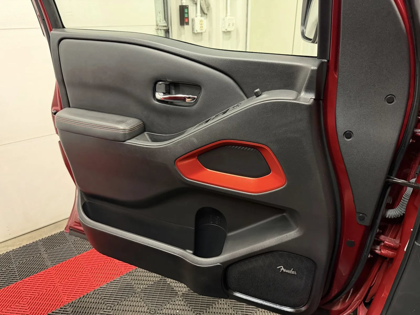 Used 2023 Nissan Frontier PRO-4X w/ Pro-4X Premium Package AWD/4WD image 29