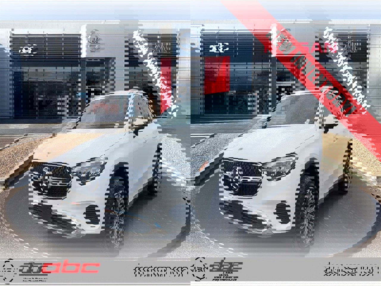 Used 2024 Mercedes-Benz GLC 300 w/ Winter Package image 1