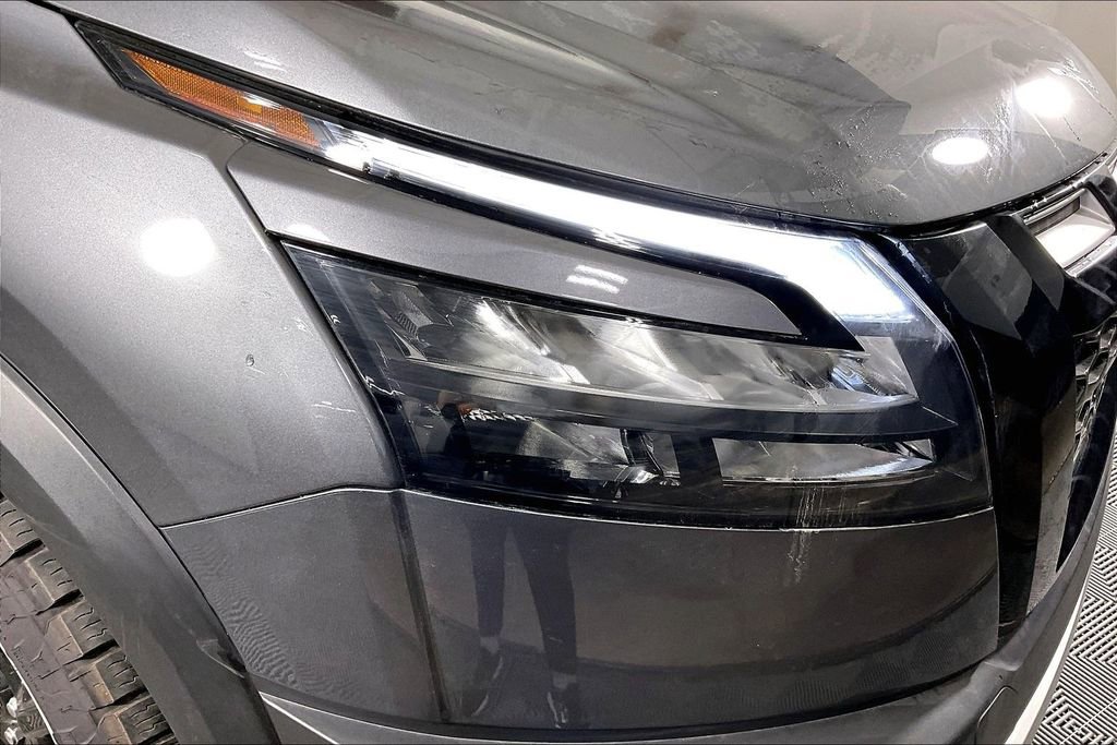 Used 2025 Nissan Pathfinder Rock Creek image 40