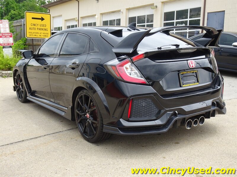 Used 2018 Honda Civic Type R image 11