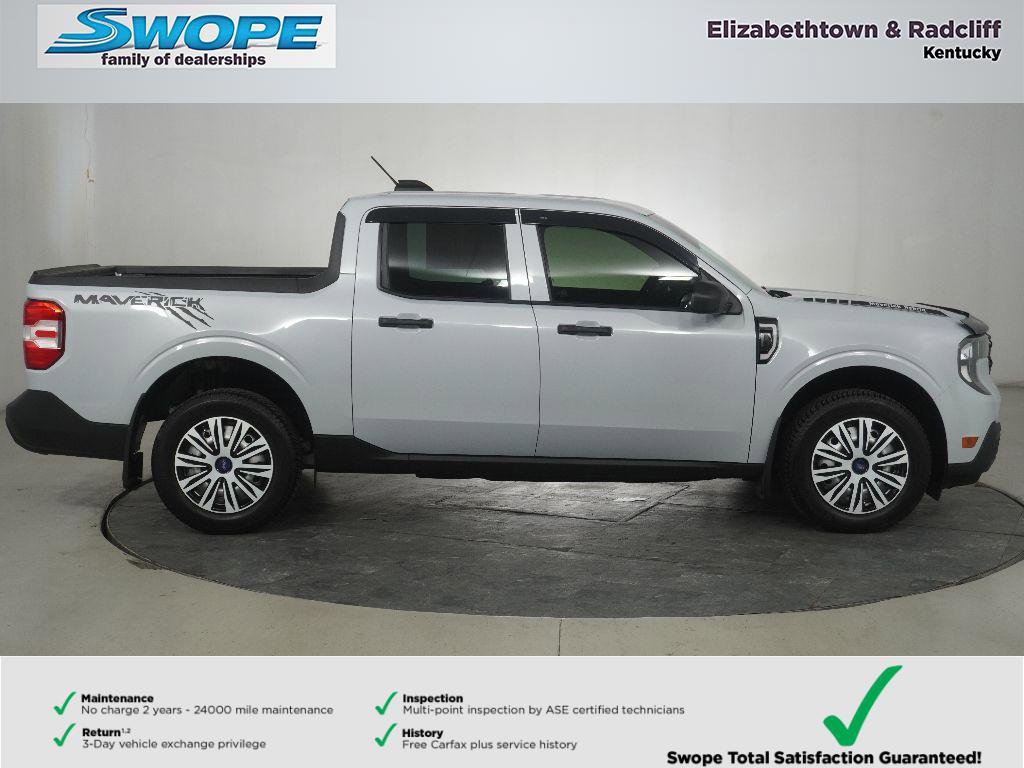 Used 2025 Ford Maverick XL image 2
