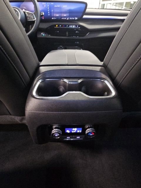 Used 2025 Buick Enclave Preferred image 29