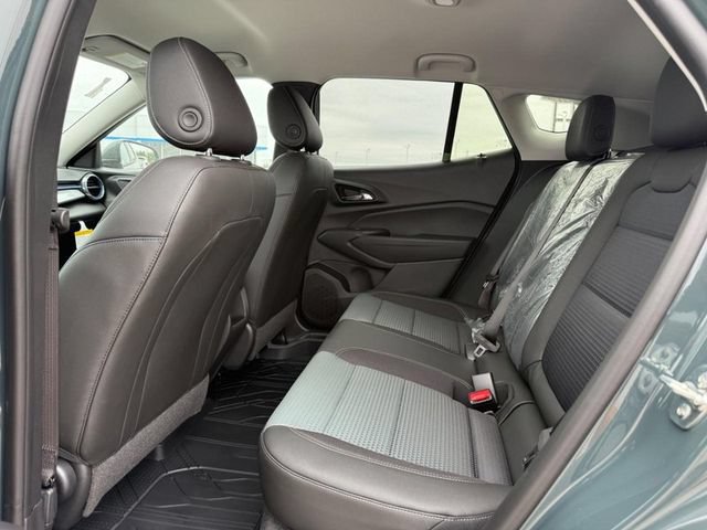 New 2026 Chevrolet Trax LT FWD image 5