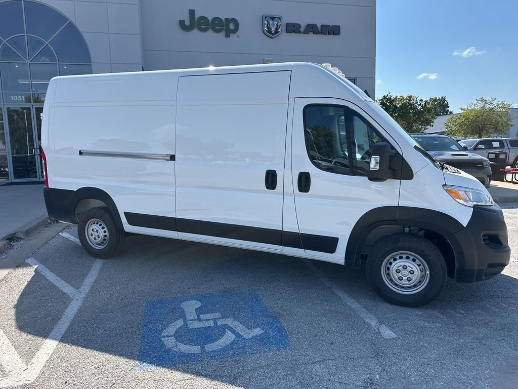 New 2026 RAM ProMaster 2500 w/ Convenience Group image 38