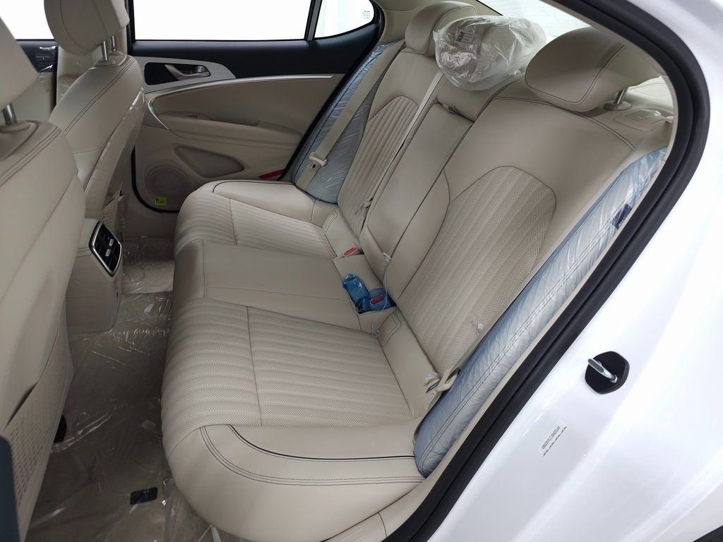 New 2026 Genesis G70 2.5T Prestige image 26