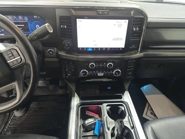 Used 2025 Ford F250 Lariat w/ Lariat Ultimate Package AWD/4WD image 13