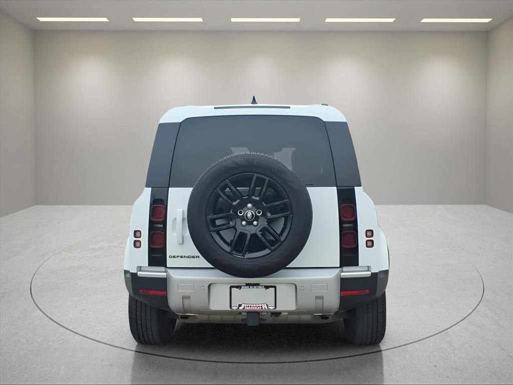 Used 2024 Land Rover Defender 110 S AWD/4WD image 5