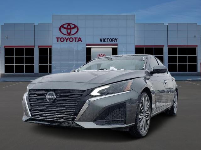 Used 2025 Nissan Altima 2.5 SL image 1