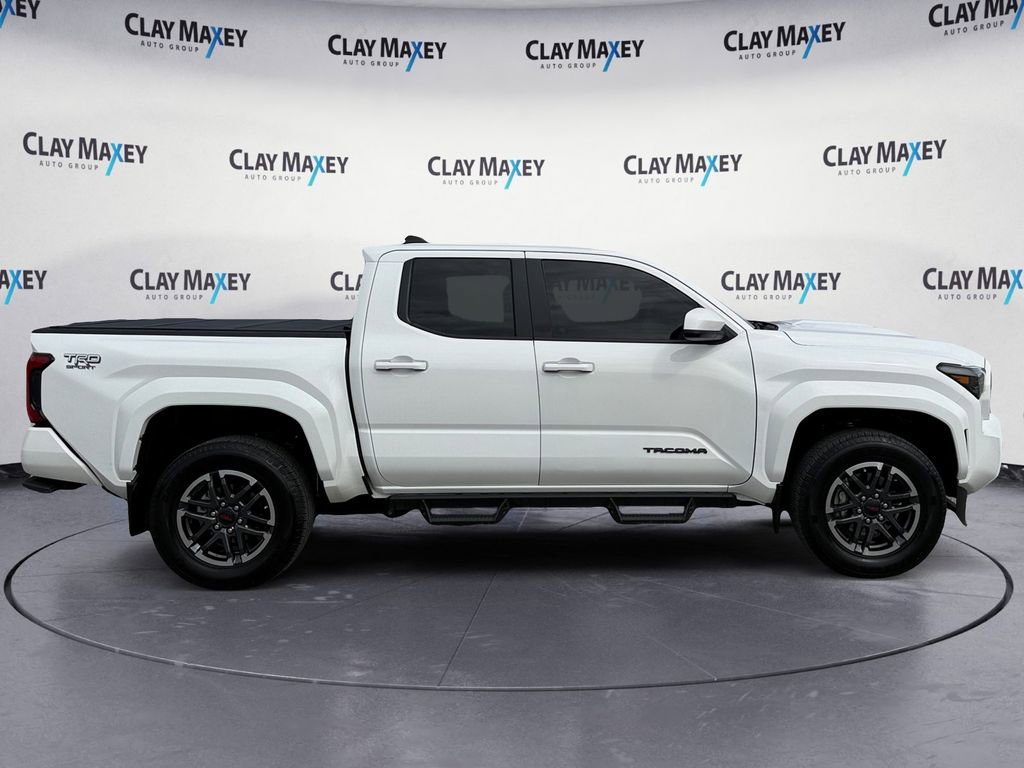 Used 2024 Toyota Tacoma TRD Sport image 6