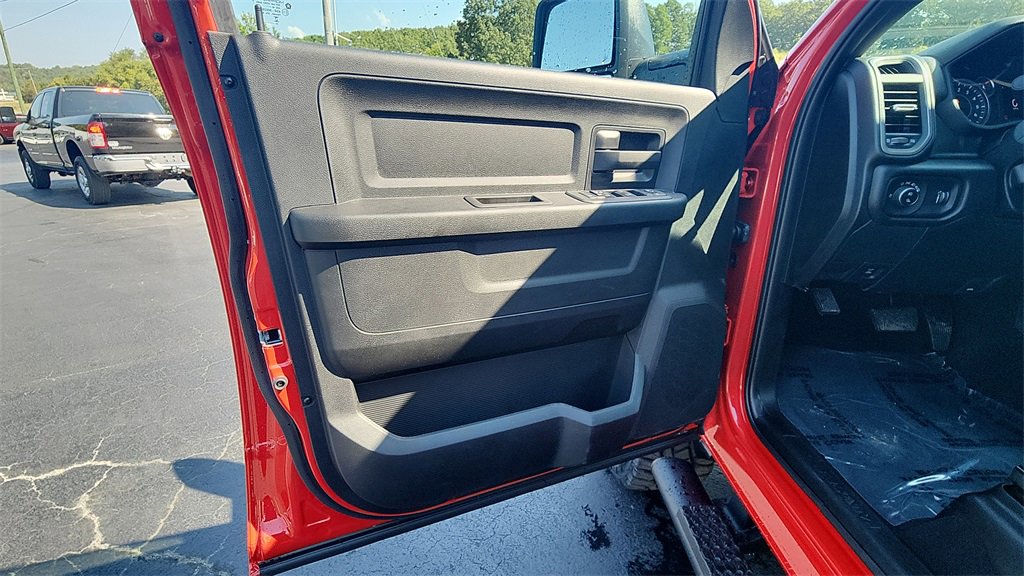 New 2026 RAM 2500 Tradesman image 19