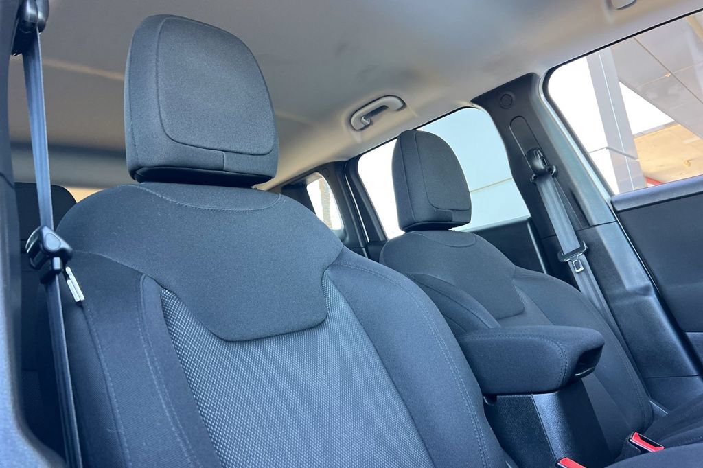 Used 2018 Jeep Renegade Sport w/ Power & Air Group AWD/4WD image 19