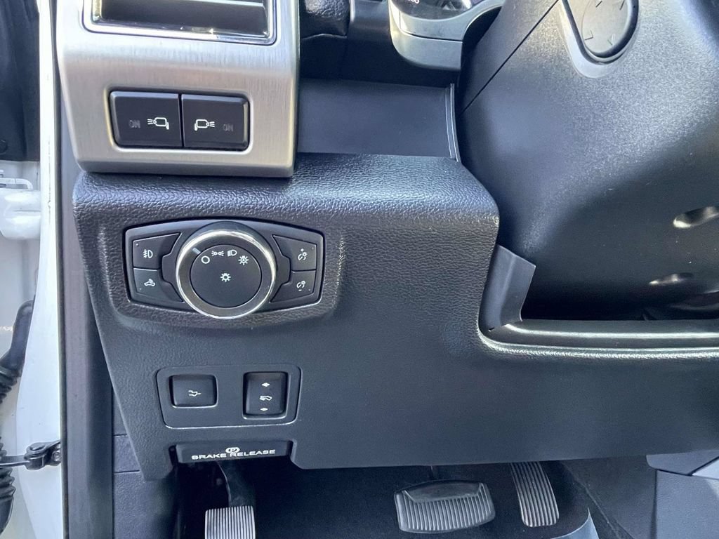 Used 2021 Ford F250 Platinum AWD/4WD image 27