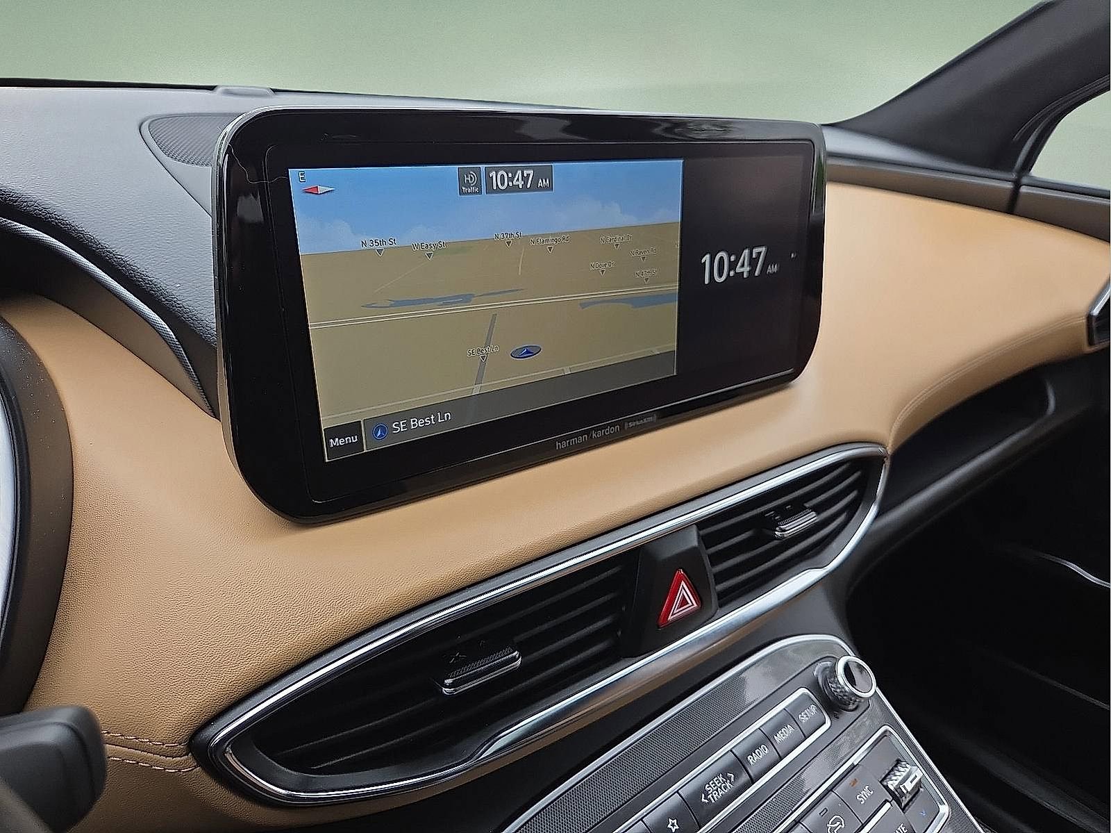 Used 2022 Hyundai Santa Fe Calligraphy AWD/4WD image 18