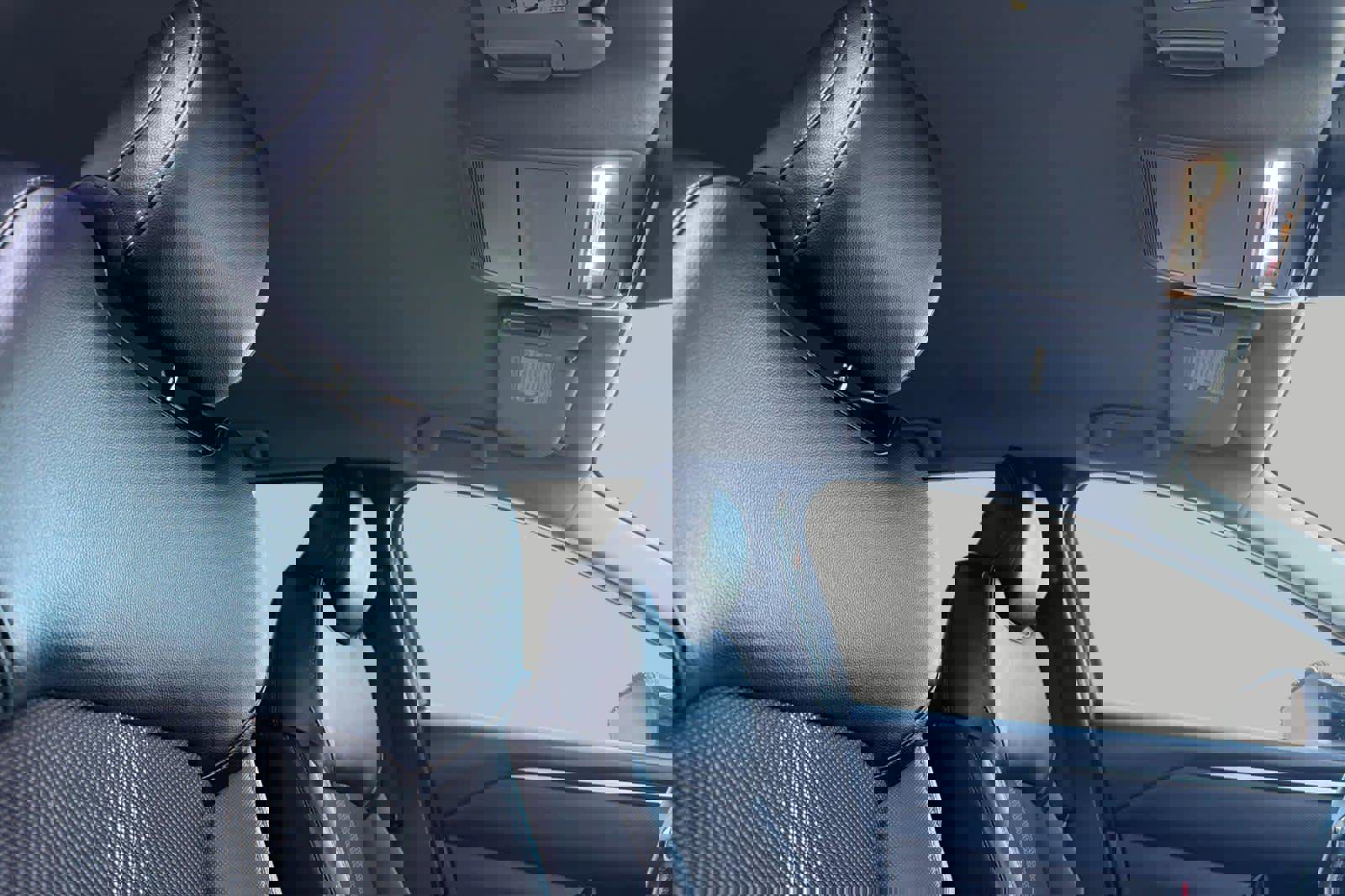 Used 2024 MAZDA CX-50 AWD 2.5 S w/ Preferred Package image 19