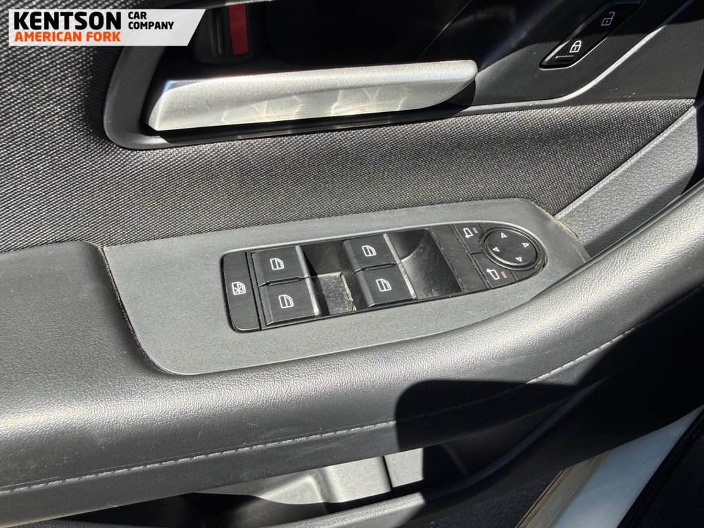 Used 2025 MAZDA CX-90 3.3 Turbo w/ Select Package AWD/4WD image 17
