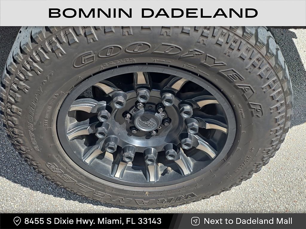 Used 2018 Chevrolet Colorado ZR2 image 10