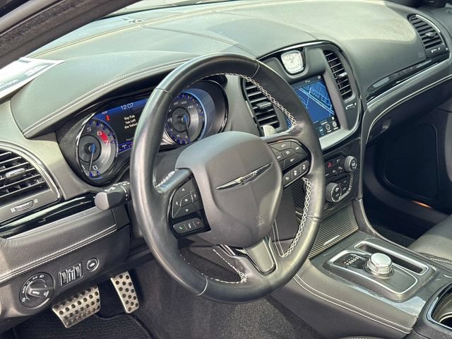 Used 2023 Chrysler 300 C RWD image 18