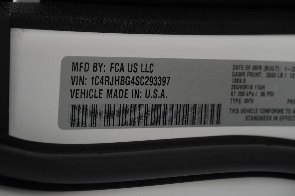 Certified 2025 Jeep Grand Cherokee Limited AWD/4WD image 54