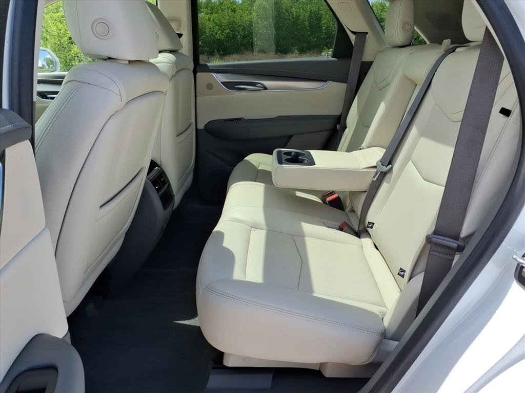 Used 2019 Cadillac XT5 Luxury FWD image 24