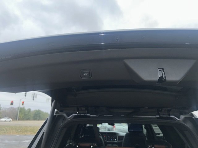 Used 2024 GMC Yukon Denali Ultimate image 49