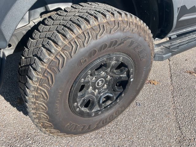 Used 2023 Ford Bronco Wildtrak image 10