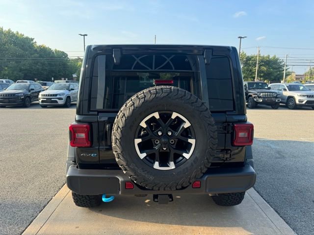 Used 2025 Jeep Wrangler Unlimited Rubicon 4xe w/ Technology Group image 5