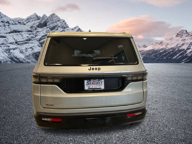 New 2026 Jeep Grand Wagoneer Limited w/ Convenience Group I AWD/4WD image 4