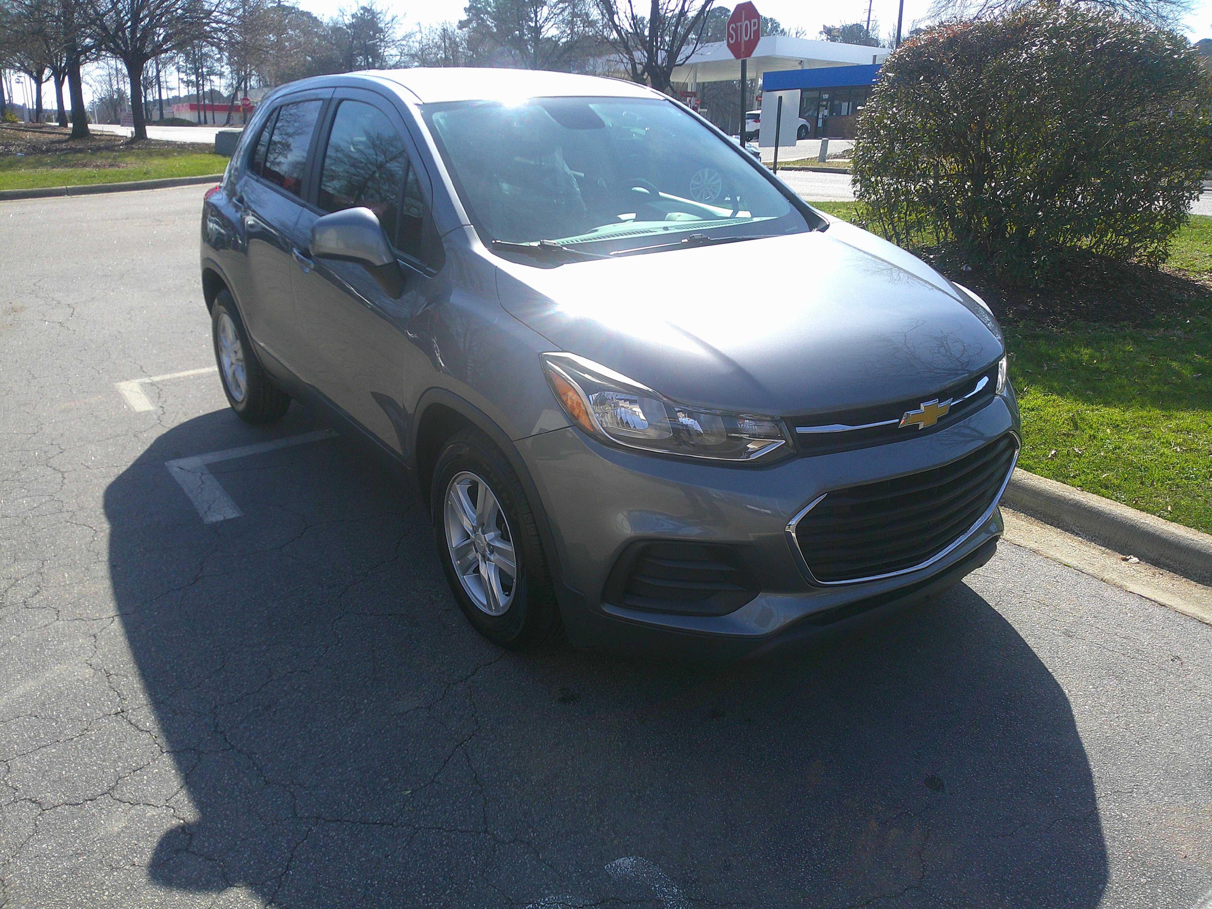 Used 2020 Chevrolet Trax LS w/ Tint and Cruise Package image 2