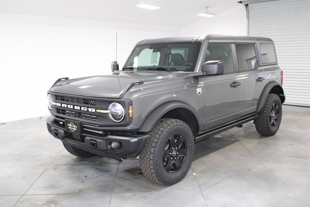 New 2025 Ford Bronco Big Bend w/ Black Diamond Package image 3