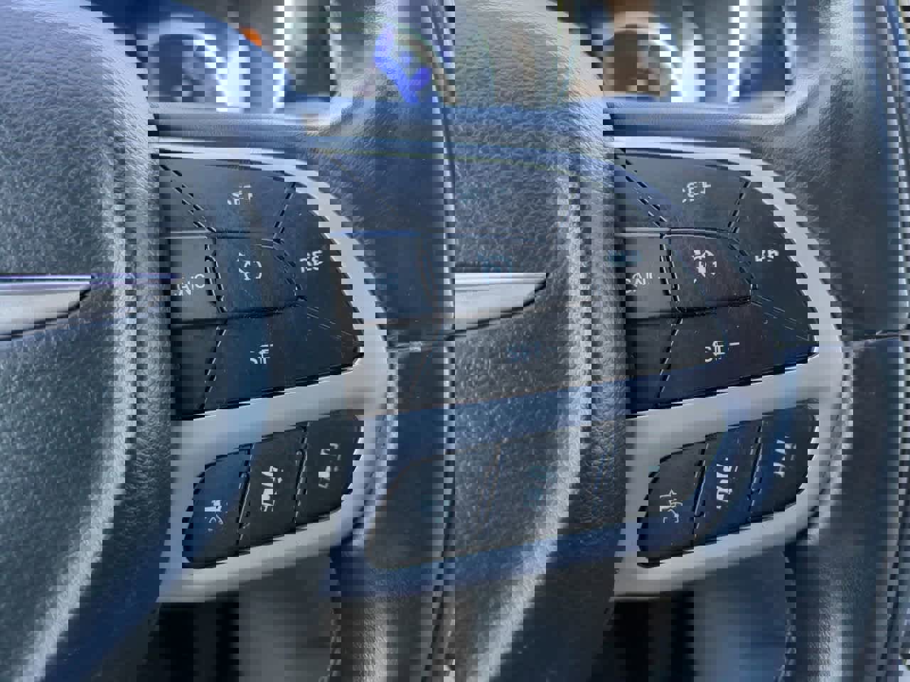 Used 2022 Chrysler Pacifica Limited image 26