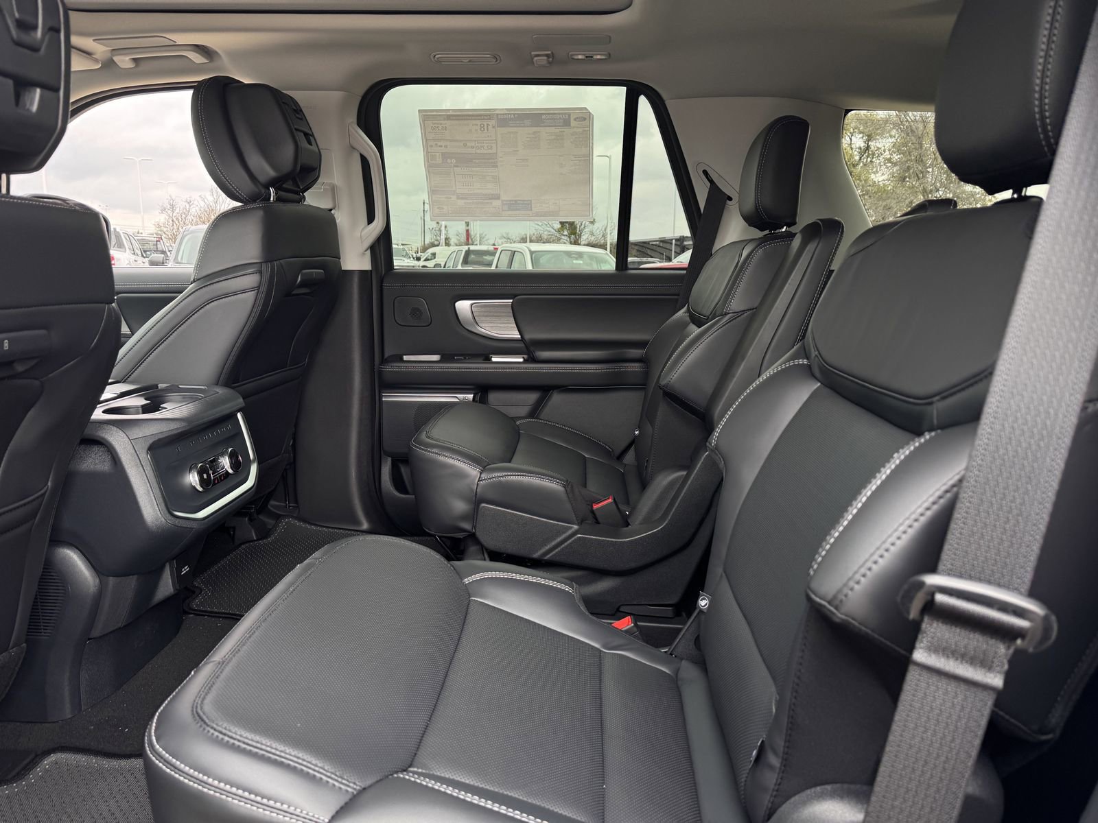 New 2026 Ford Expedition Platinum image 22