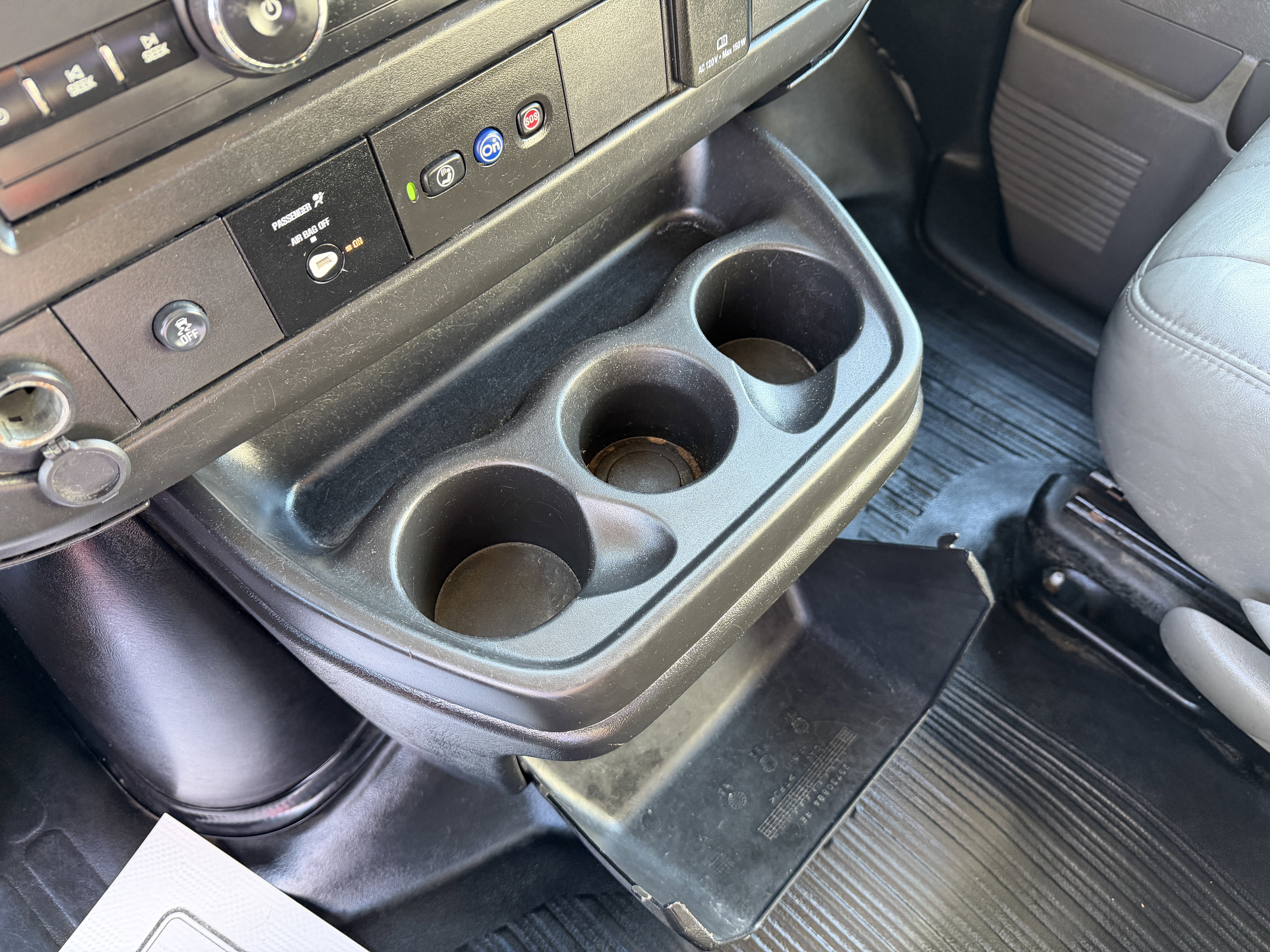 Used 2023 Chevrolet Express 2500 Extended w/ Driver Convenience Package image 18