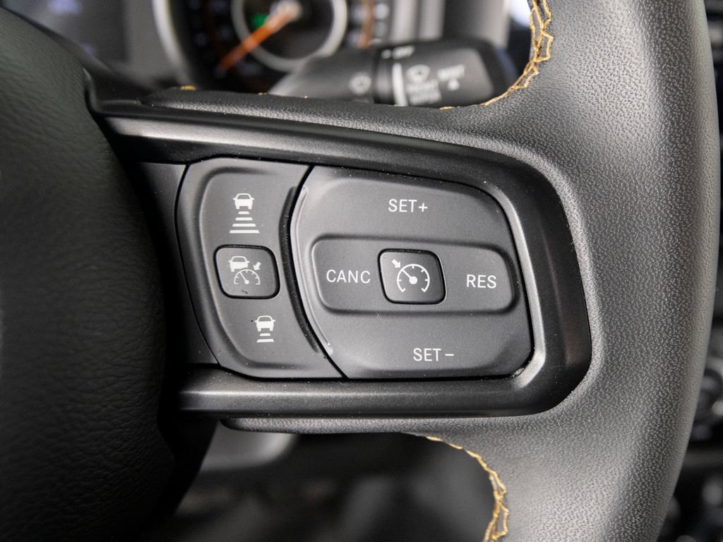 Used 2024 Jeep Wrangler S AWD/4WD image 18