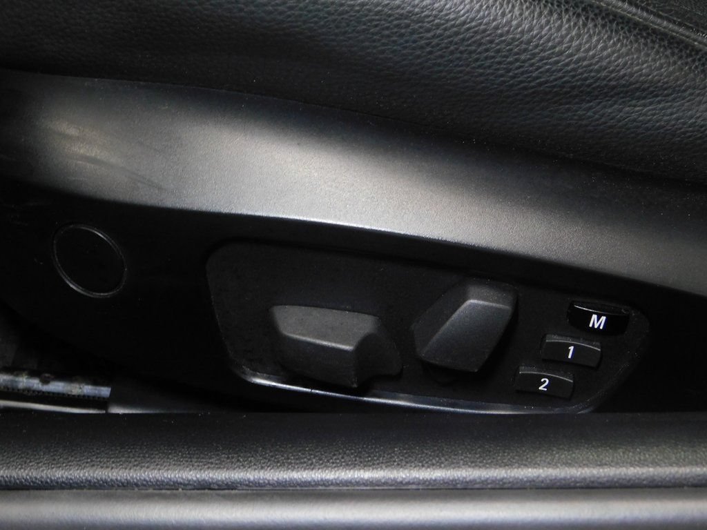 Used 2011 BMW 335is Coupe RWD image 36