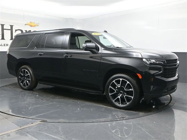 Used 2024 Chevrolet Suburban RST w/ Luxury Package image 6