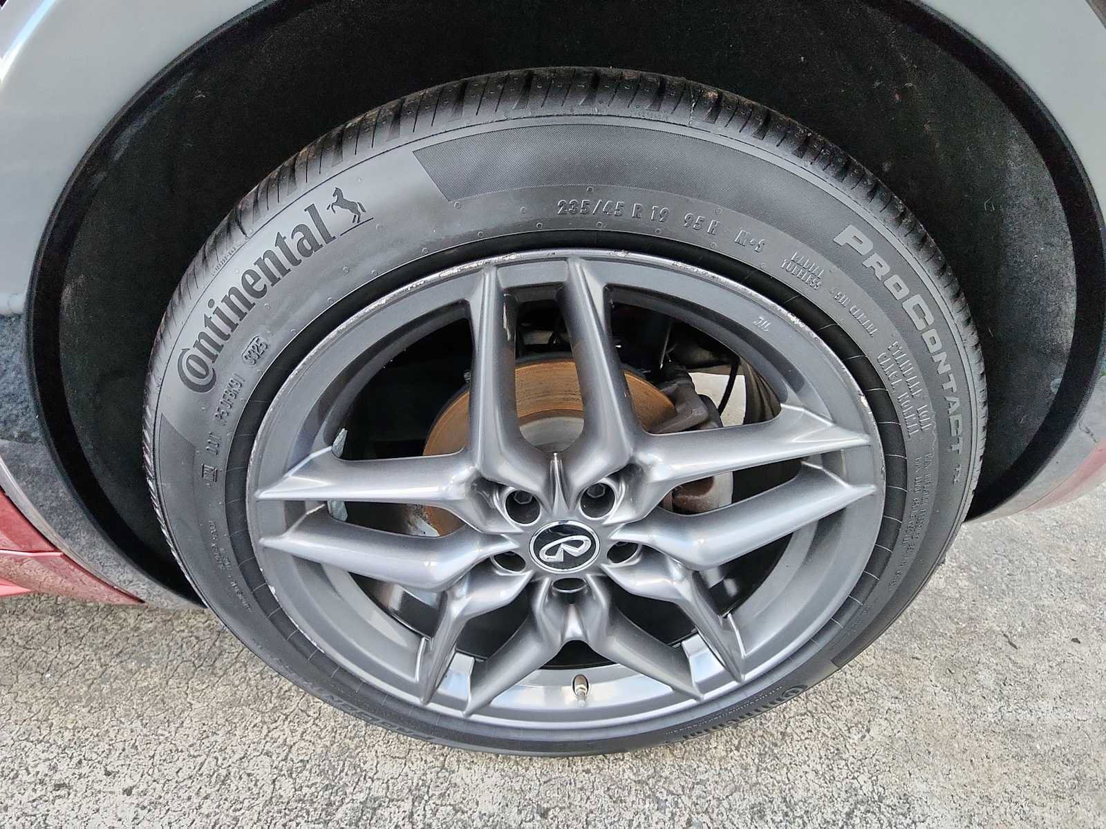 Used 2017 INFINITI QX30 Sport FWD image 10