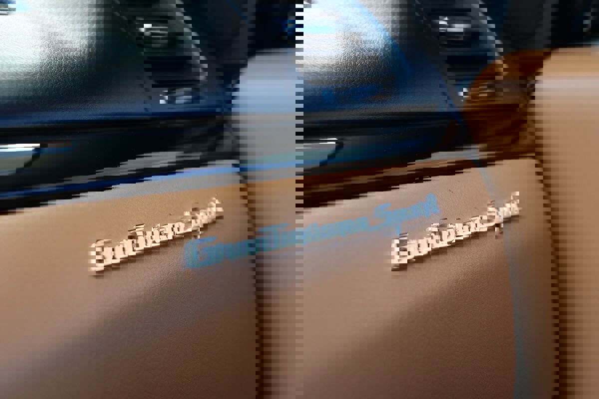 Used 2014 Maserati GranTurismo Sport image 13