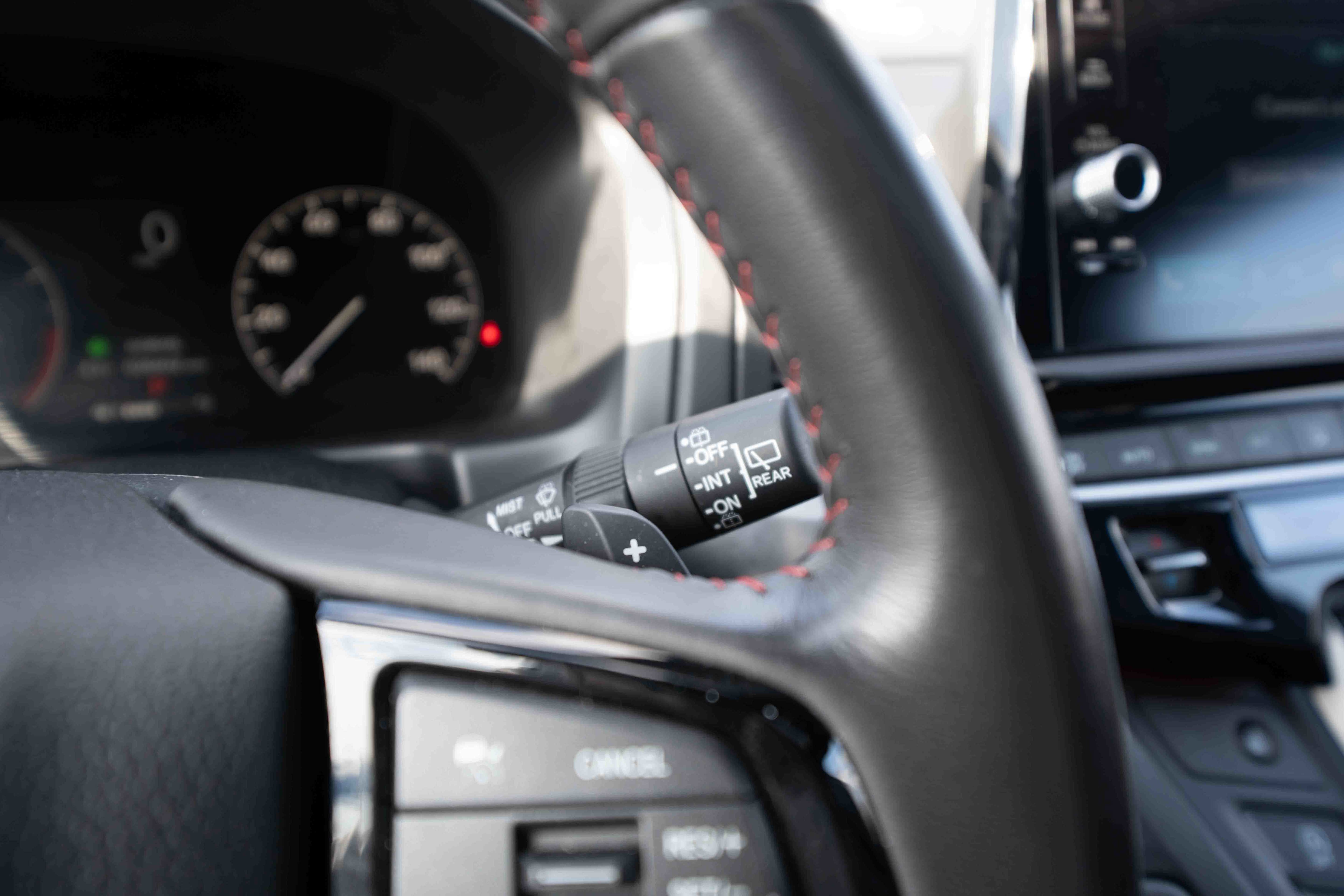 Used 2025 Honda Odyssey Sport-L image 14