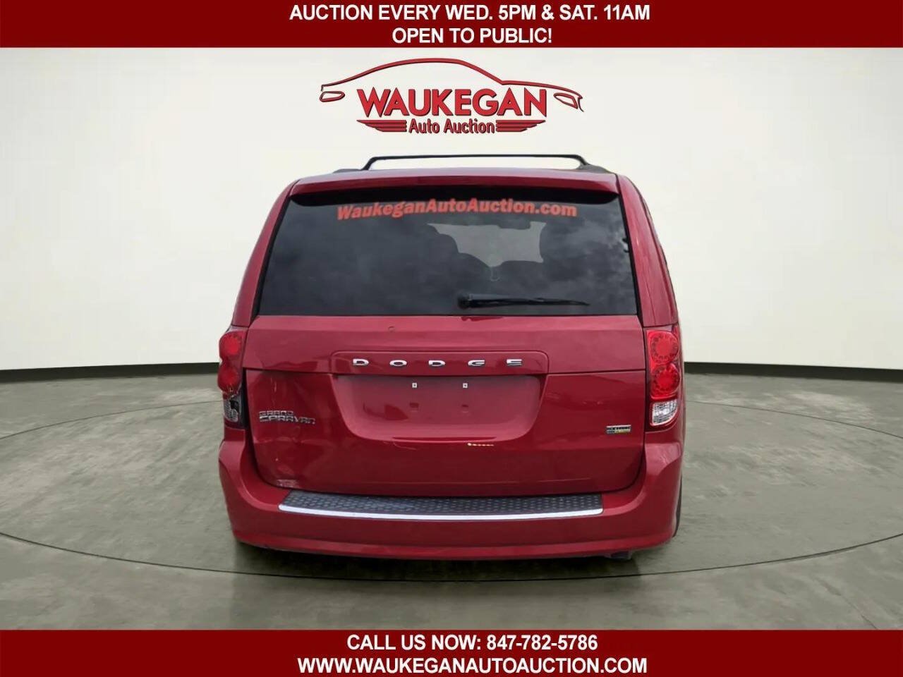 Used 2013 Dodge Grand Caravan SXT FWD image 6