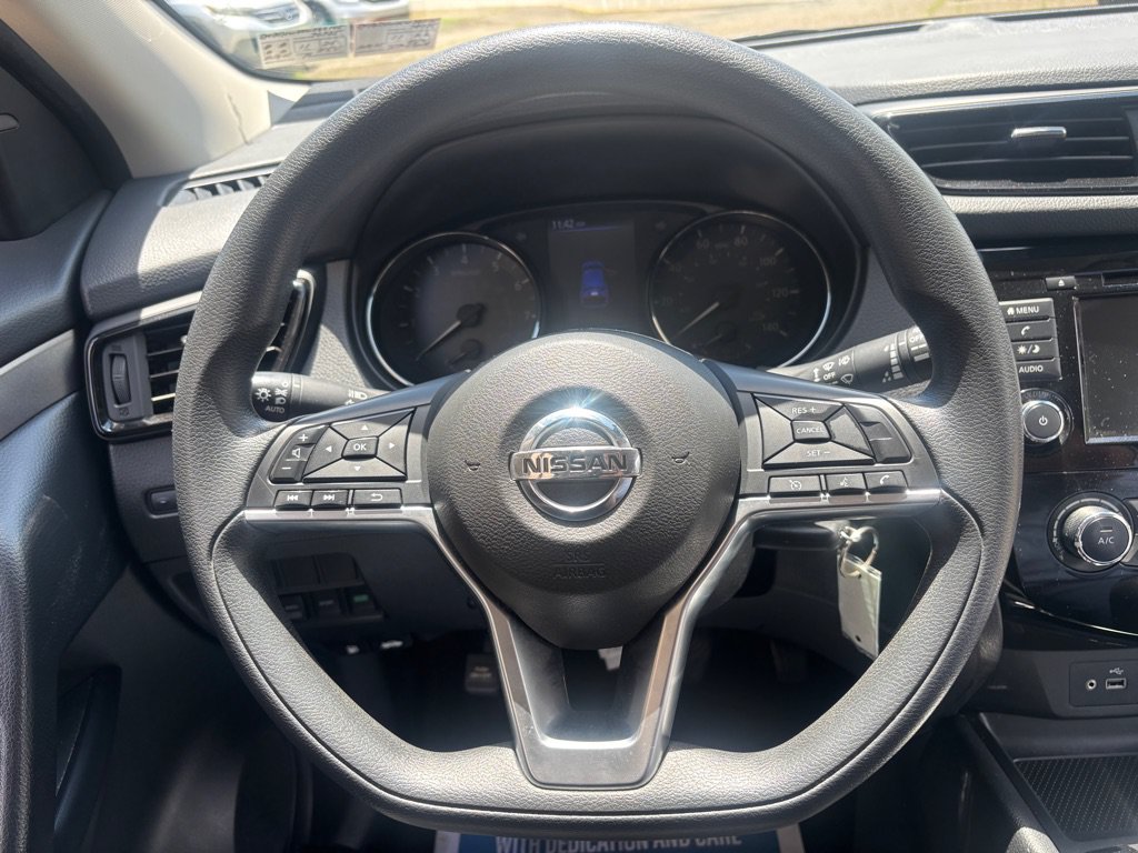 Used 2020 Nissan Rogue Sport S AWD/4WD image 12