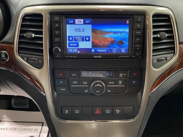 Used 2013 Jeep Grand Cherokee Limited w/ Trailer Tow Group IV AWD/4WD image 16